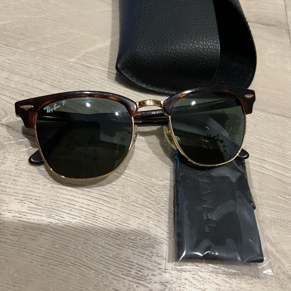 Ray-Ban RB3016 Clubmaster Tortoise and Gold Frame Polarized Sunglasses